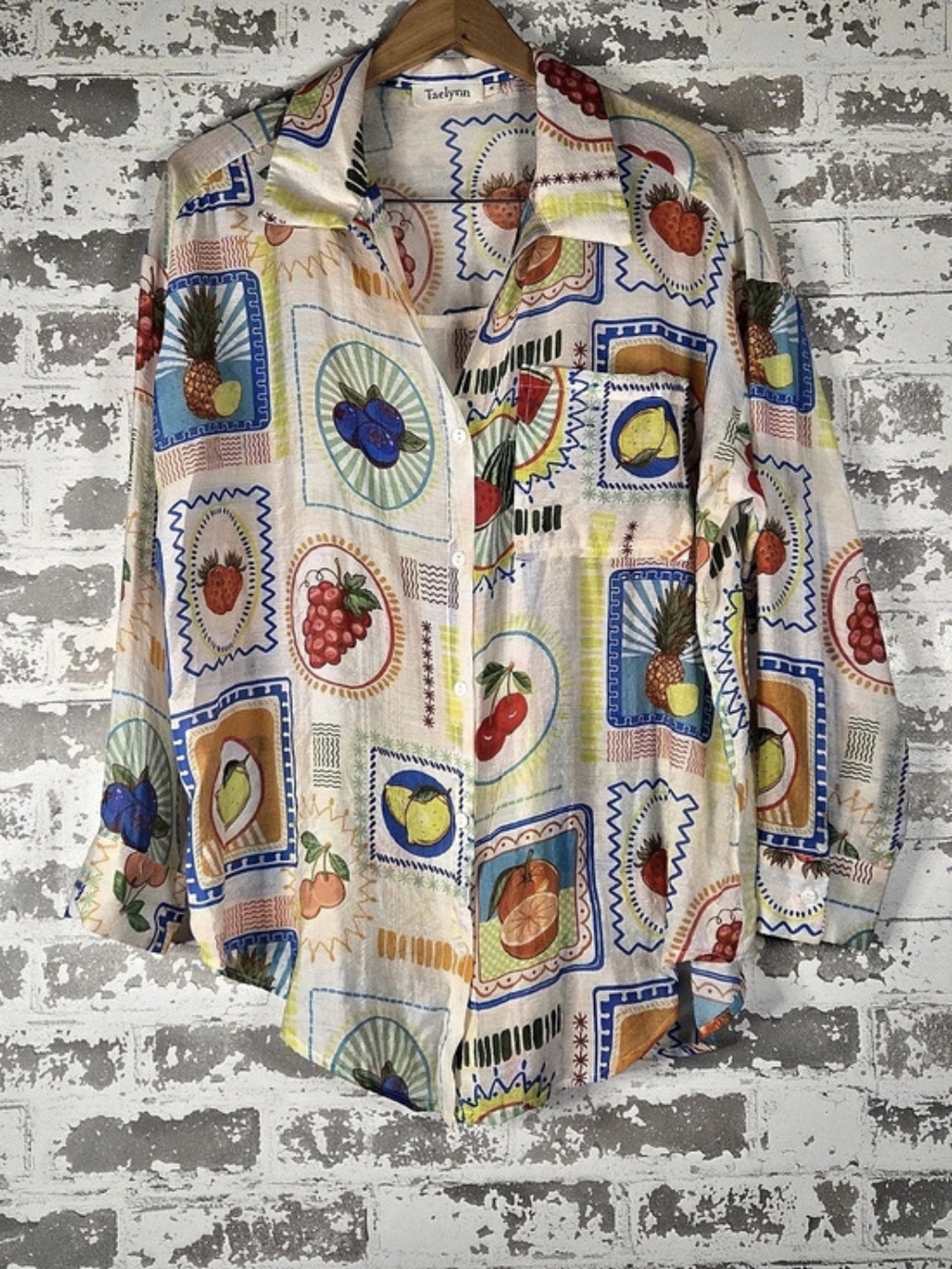 Taelynn Fruit Postage Stamp Print Button Down Top Sz M
